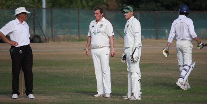 Skipper brings on Steve for some spin....